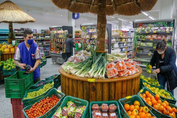 Paraná registra queda no índice de preço de alimentos em dezembro, aponta Ipardes
