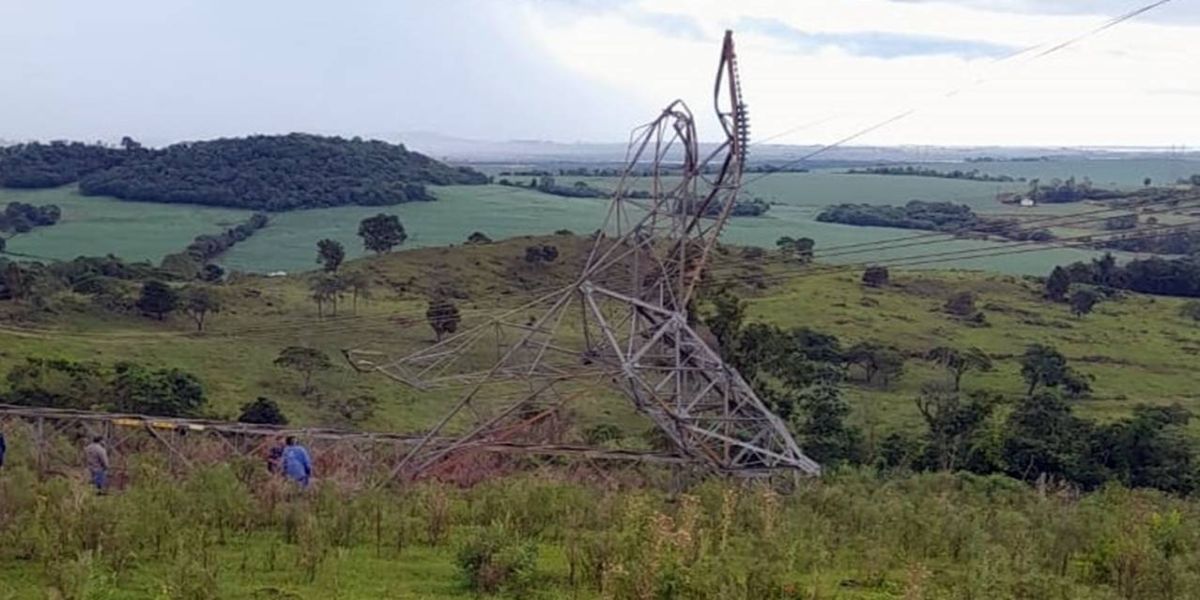 Polícia Federal instaura inquérito para apurar quem derrubou torre de transmissão em Medianeira