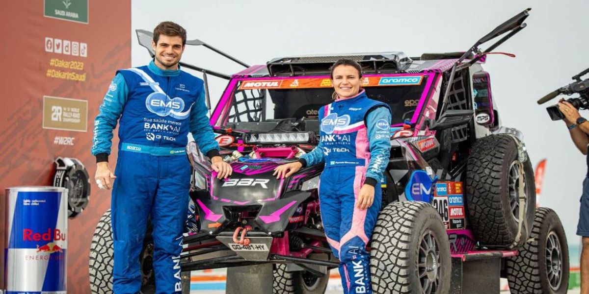 Catarinense é primeira brasileira a competir como pilota no rali Dakar