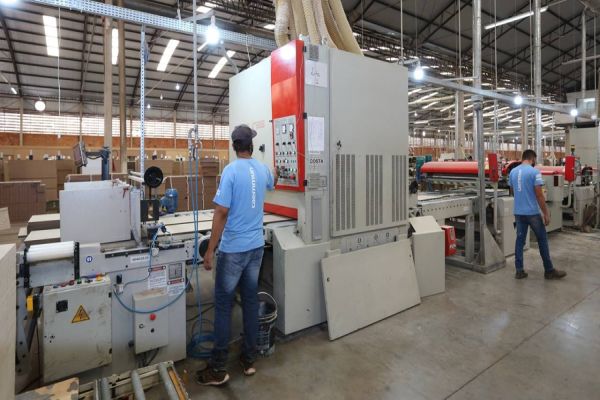 Paraná teve a maior alta industrial do Brasil em novembro de 2022, aponta IBGE