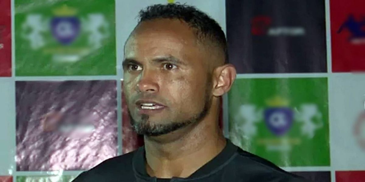 Justiça concede liberdade condicional ao goleiro Bruno