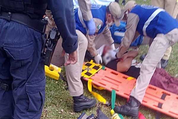 Homem é agredido após confusão na Avenida Tancredo Neves em Cascavel