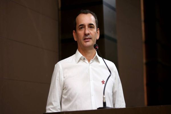 Láercio de Oliveira assume suplência da vereadora Professora Liliam por 90 dias