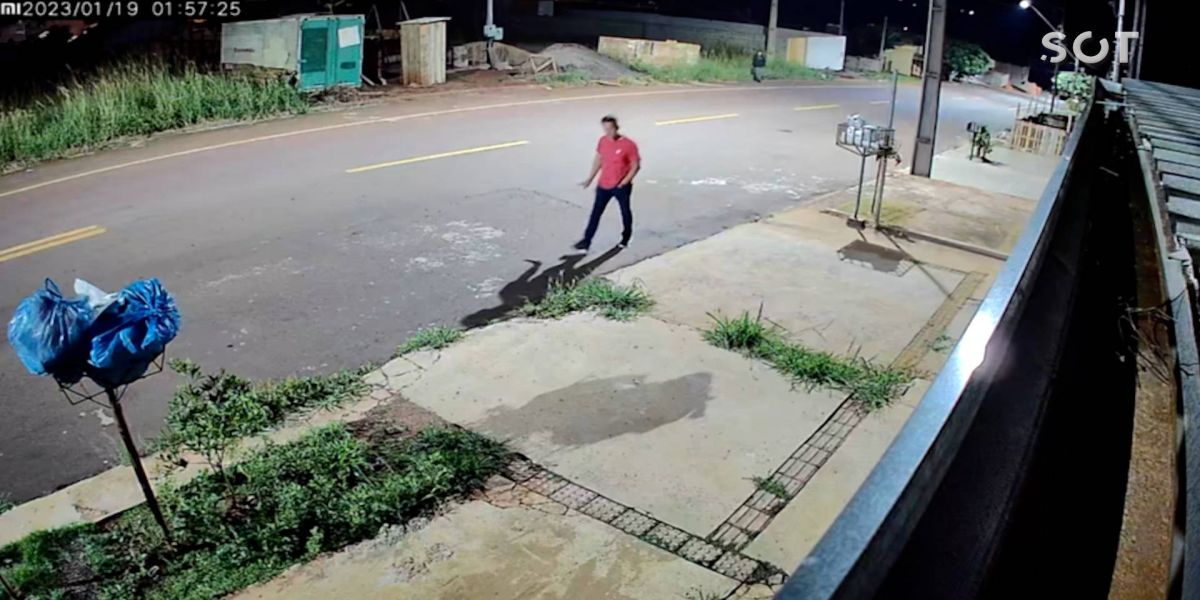 Vídeo mostra suspeito perseguindo vítima de homicídio no Riviera