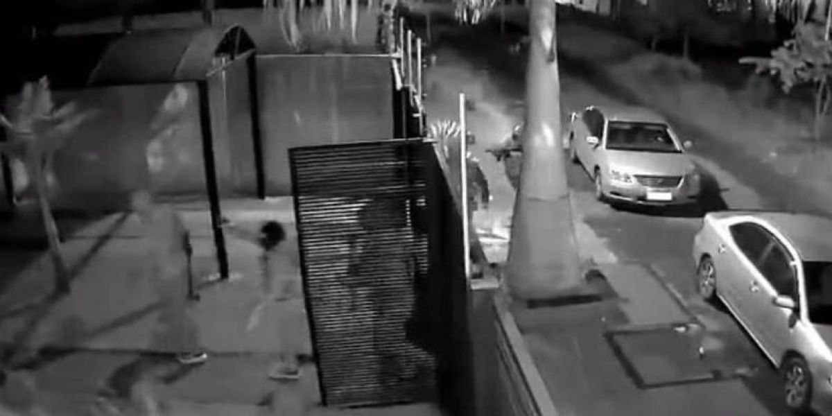 Ladrões roubam 800 celulares iPhone 14 Pro em assalto no Paraguai