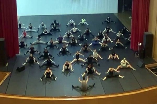 Cascavel vira sede da dança e recebe bailarinos de todo o Brasil para curso intensivo