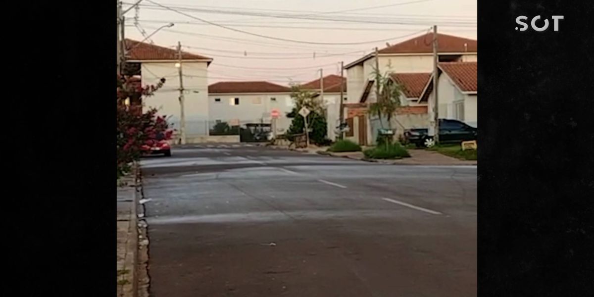 Revoltante: Vândalos pegam extintores de condomínios e esvaziam em via pública no Jardim Riviera