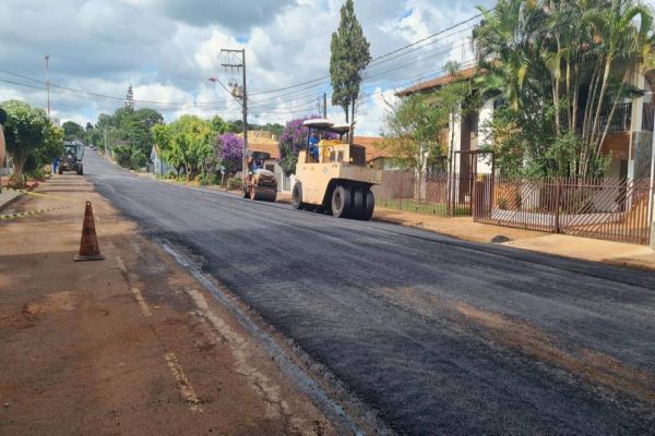 Toledo: Recape asfáltico de vias estratégicas recebem investimento de R$ 4,2 milhões