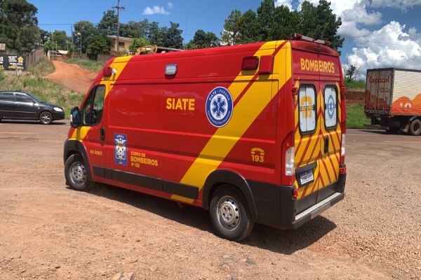 Imagem referente a notícia: Ciclista sofre contusão em tórax após queda na BR-369 em Cascavel