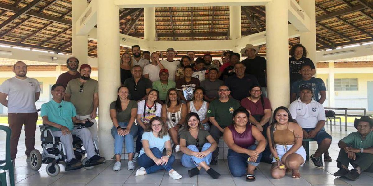 Projeto da Nova Ferroeste é apresentado a indígenas de Nova Laranjeiras