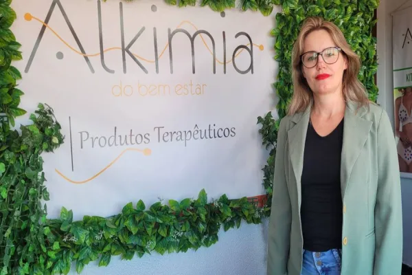 Foto relacionada a notícia: Empresária cria lingeries terapêuticas para minimizar cólicas e incômodos do período menstrual