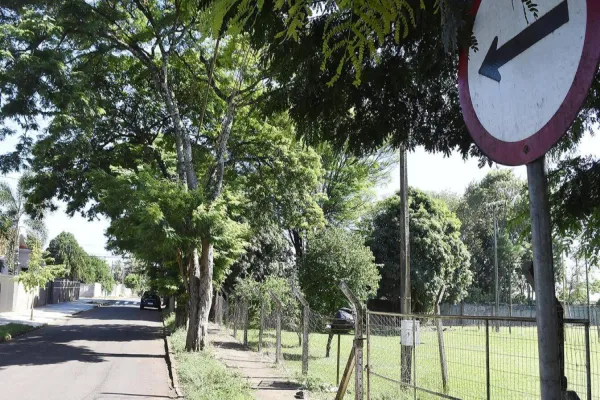 Foto relacionada a notícia: Sentido único em vias do Jardim Gisela é implantado pelo Deptrans em Toledo