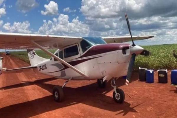 Avião apreendido no Paraguai era utilizado para trazer cocaína ao Brasil