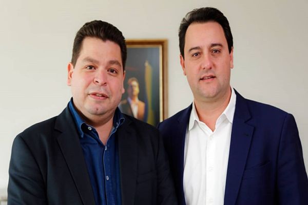 Gugu Bueno aceita convite de Ratinho Jr e reassume como vice-líder de governo na Alep