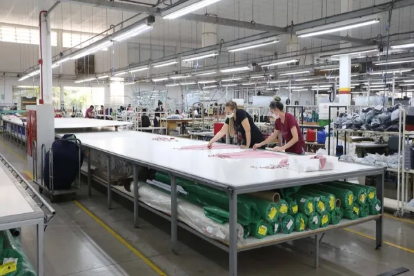 Foto relacionada a notícia: Paraná liderou geração de empregos no Sul em 2022