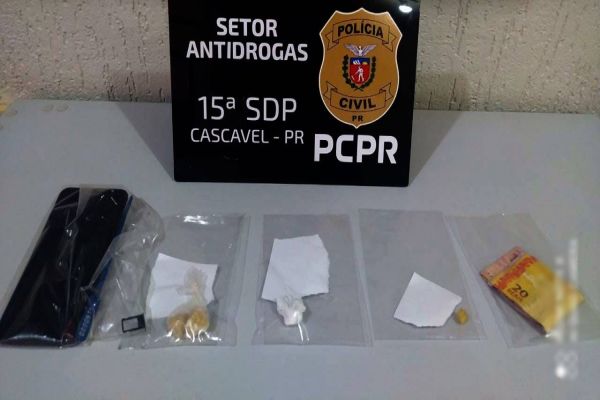 Homem é detido pelo GDE por tráfico de drogas no centro de Cascavel