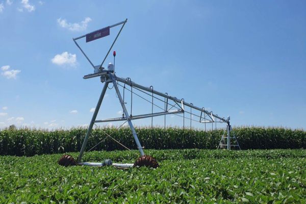 Fienile lança pivô de suplementação luminosa inédito no 35º Show Rural