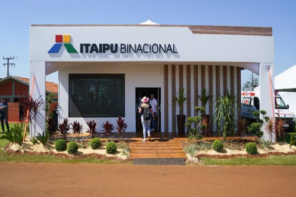 História e agricultura sustentável são destaque da participação da Itaipu do Show Rural, em Cascavel