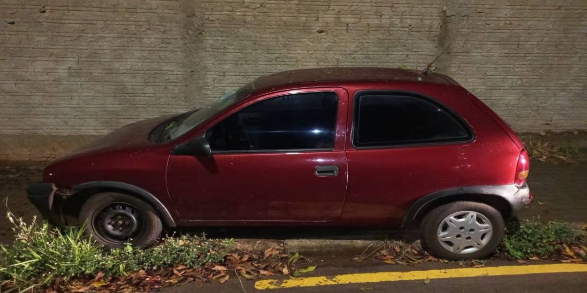 Condutor é preso por embriaguez ao volante no bairro Guarujá