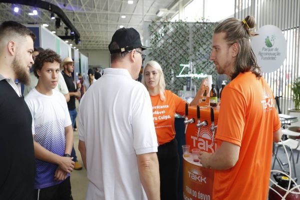 Empresas incubadas na Fundetec são destaque no Show Rural