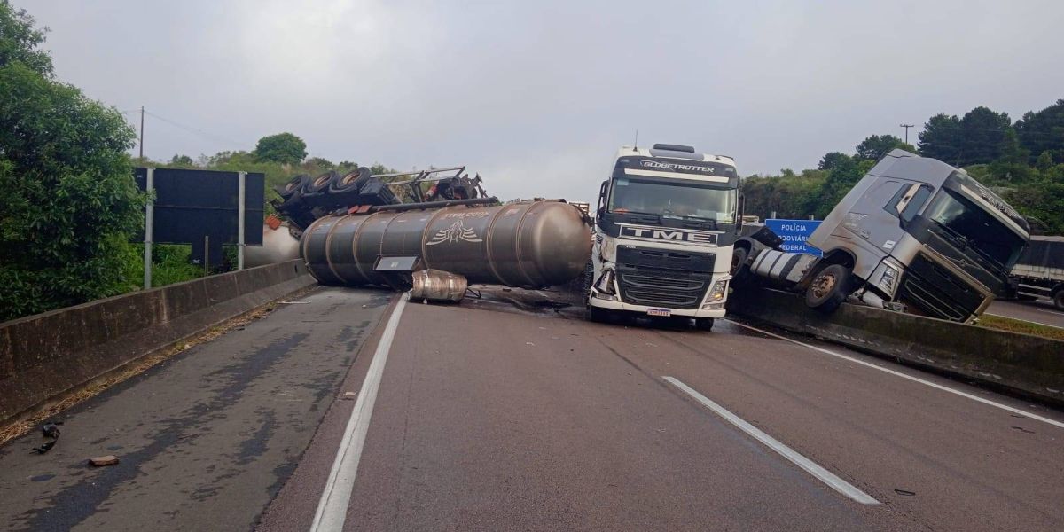 Acidente com caminhão-tanque bloqueia BR-277 por risco de explosão em São Luiz do Purunã