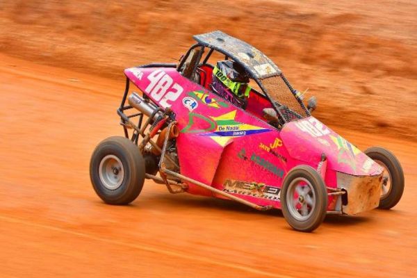 Com dois títulos, Felipe Nadai brilha na final do Paranaense de Kartcross