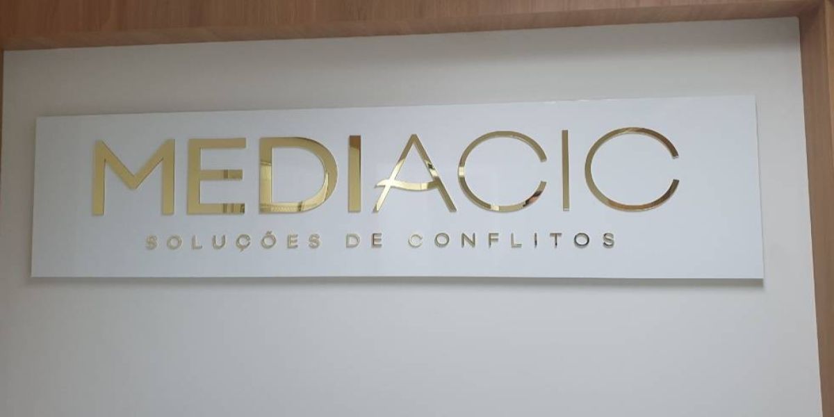 Mediarb, unidade Acic, está autorizada a atender demandas judiciais do PR
