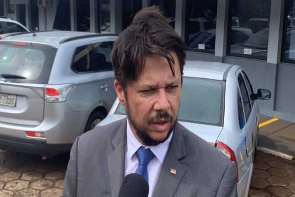 Passageiro estava dormindo quando houve acidente que vitimou jornalistas na BR-467, diz advogado