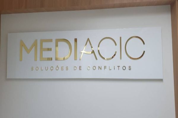 Mediarb, unidade Acic, está autorizada a atender demandas judiciais do PR