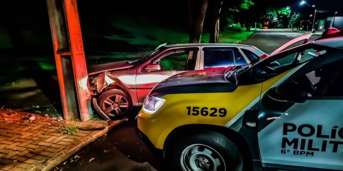 Condutor embriagado é detido pela PM após colisão de trânsito no Bairro Santa Cruz