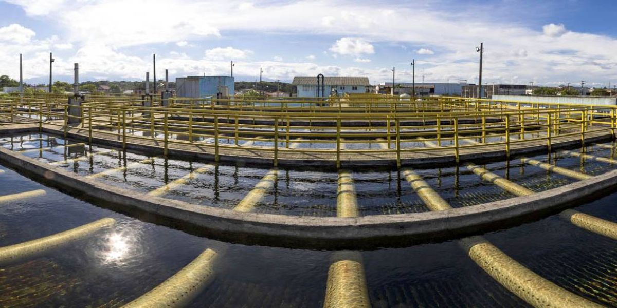 Sanepar investiu R$ 1,74 bilhão nos sistemas de esgoto e água em 2022, recorde anual