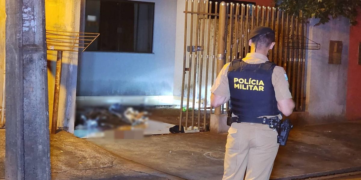 Homem é morto na frente da mãe após brigar com o vizinho no norte do Paraná