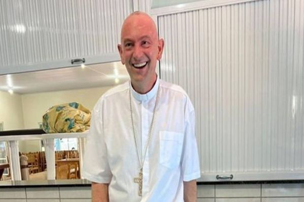 Dom Adelar Baruffi, Arcebispo de Cascavel, encerra tratamento