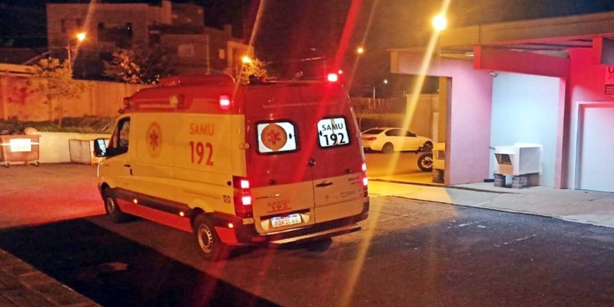 Homem é atingido por raio dentro de veículo durante tempestade em Assis Chateaubriand