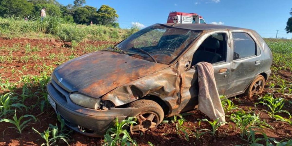 Homem morre em capotamento na PR-317 entre Sub Sede e São Clemente
