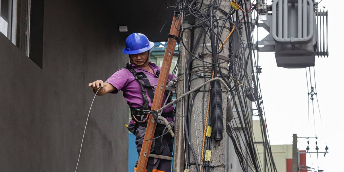 Com crescimento de 14%, rede Sine emprega 8.689 pessoas em janeiro de 2023 no Paraná