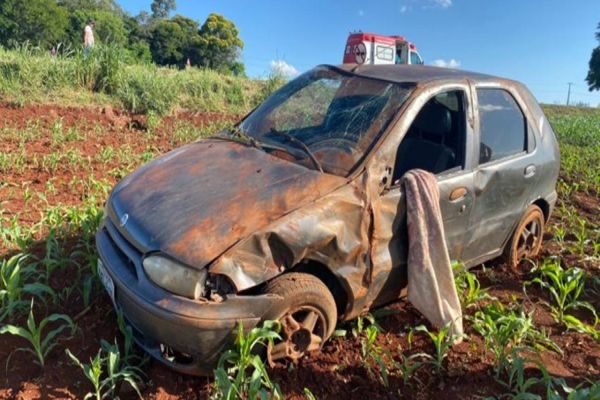 Homem morre em capotamento na PR-317 entre Sub Sede e São Clemente