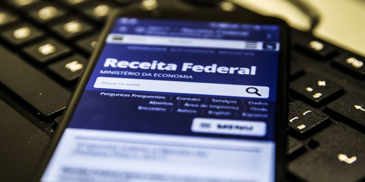 Receita Federal anuncia que quem optar pela restituição do IR por Pix terá prioridade