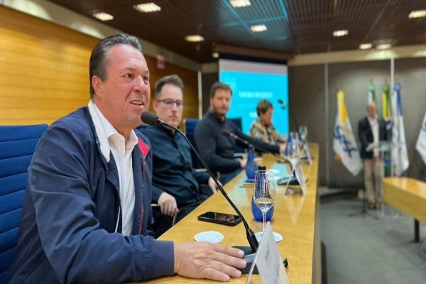 Paraná vai trabalhar em parceria com os municípios para fortalecer atrativos locais