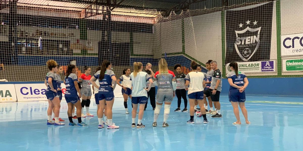 Stein Cascavel Futsal encara o Cianorte em amistoso preparatório para a Supercopa