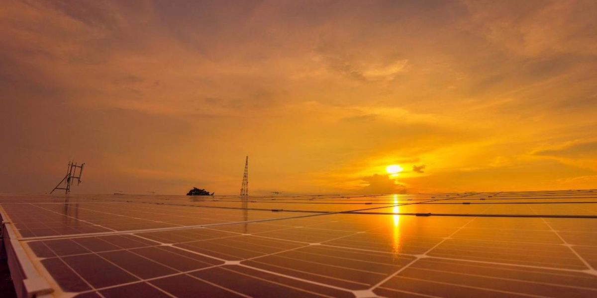 Sistema de energia solar instalado pela OAB Cascavel repercute em todo o Paraná