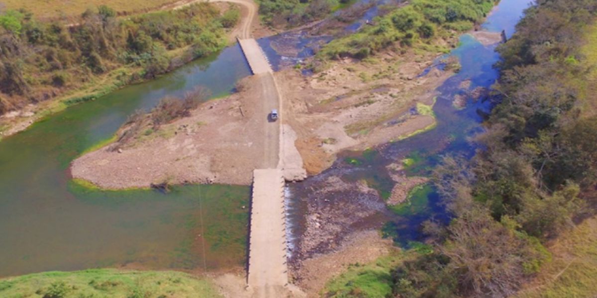 Homem morre afogado ao tentar atravessar rio montado a cavalo em Ortigueira