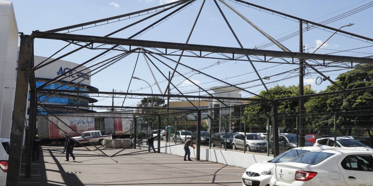 Feira da Mulher reúne serviços e ações que promovem bem-estar e empoderamento feminino em Cascavel