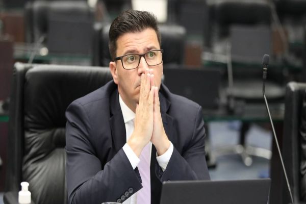 Governistas escanteiam Chiorato e deverão comandar Frente sobre o Pedágio
