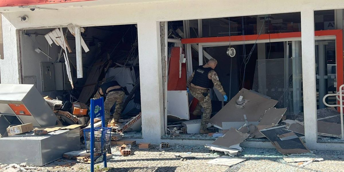 Criminosos atacam três agências bancárias em Imbituva, Paraná