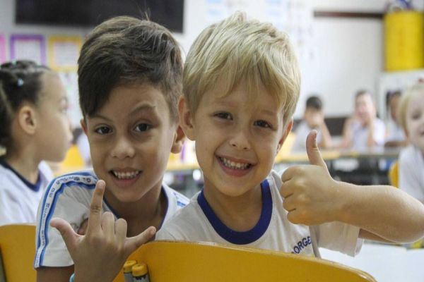 Pela primeira vez na história, Smed de Toledo disponibiliza material pedagógico para Infantil 4 e 5