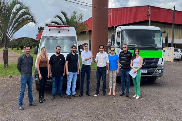 Deputado Márcio Pacheco viabiliza recursos para obras em Corbélia durante visita ao município