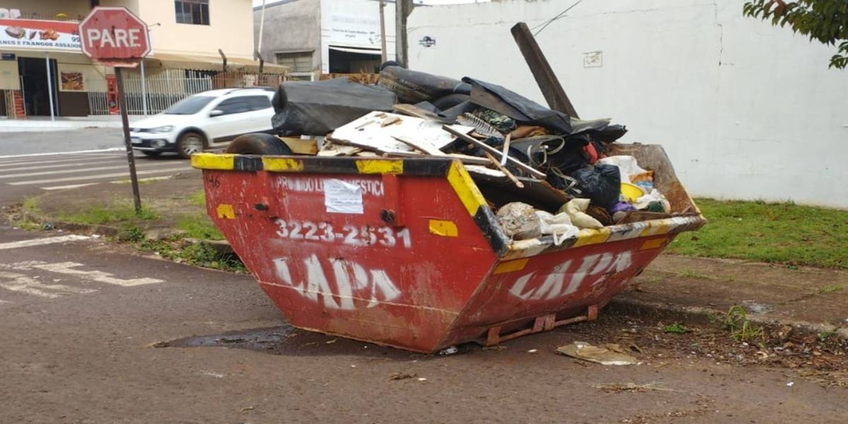 Com caçambas, Município recolhe 76 toneladas de lixo em ação de combate à dengue