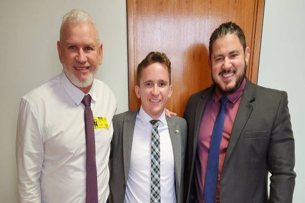 Prefeito Osmário Portela e o vereador Marcelo buscam apoio de deputados para viabilizar recursos