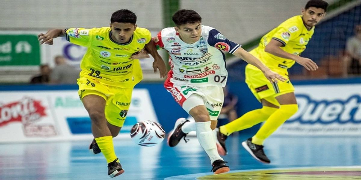 Cascavel vira o jogo e vence o Esporte Futuro Toledo por 5 a 1 na Série Ouro